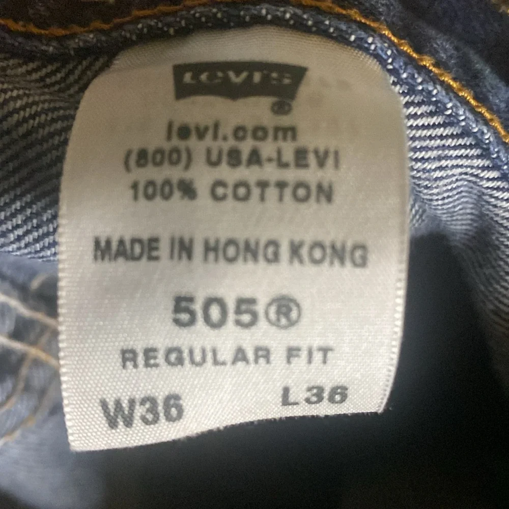 Levi’s 505 regular fit straight jeans size 35x36 (tag says 36x36)
